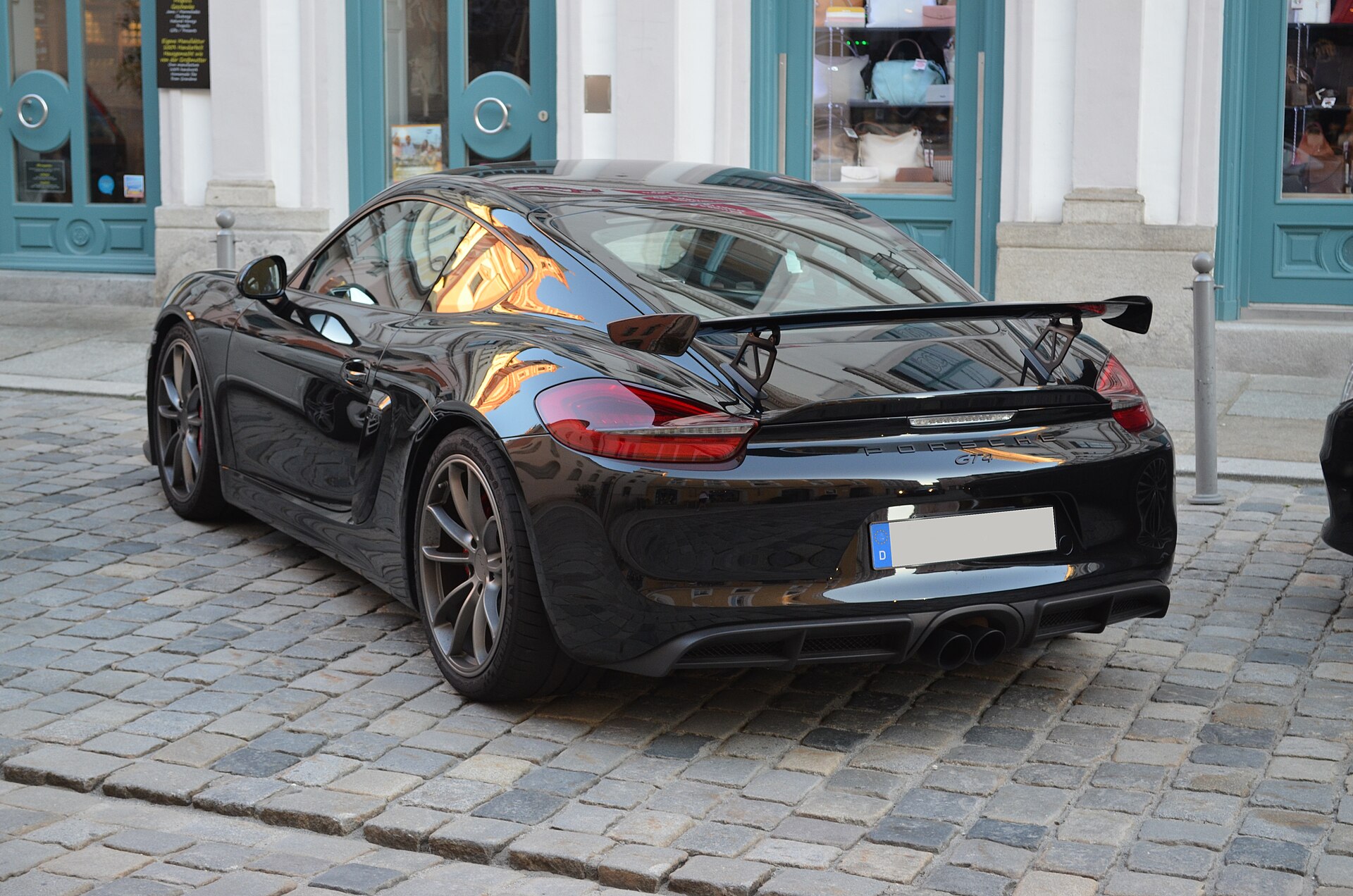 保时捷 Cayman GT4 981 车头